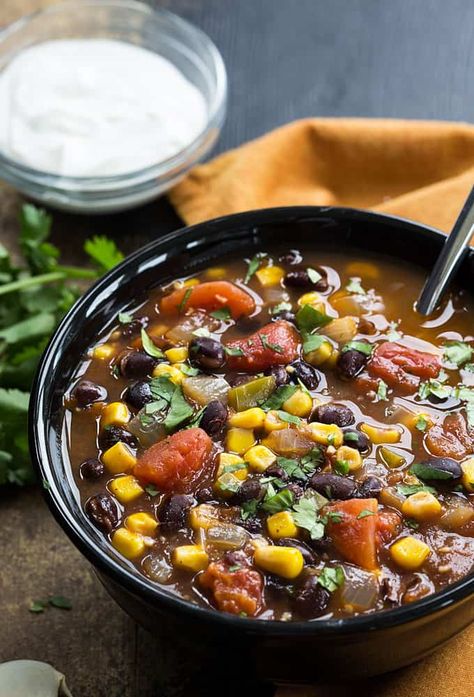 Black Bean And Corn Soup Recipe, Bean And Corn Soup, Corn And Tomato, Black Corn, Soup Tomato, Corn Soup Recipes, Soup Vegetarian, Black Bean Corn, Black Bean Soup