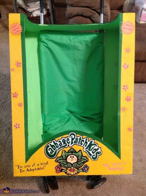 Cabbage Patch Doll costume - step by step Cabbage Patch Doll Costume, Doll Costume Diy, Cabbage Patch Kids Costume, Stroller Halloween Costumes, Cabbage Patch Costume, Baby Doll Strollers, Cabbage Patch Babies, Crochet Costumes, Doll Halloween Costume