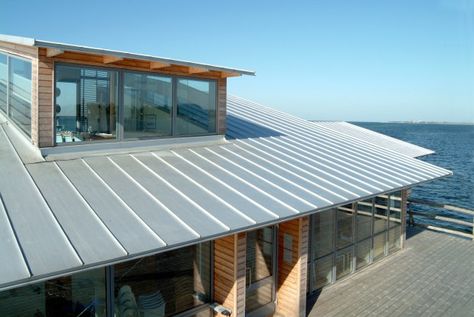 Metal Roof Colors, Zinc Roof, Standing Seam Roof, Standing Seam Metal Roof, Copper Roof, Steel Roofing, Roofing Diy, Roof Architecture, Attic Remodel