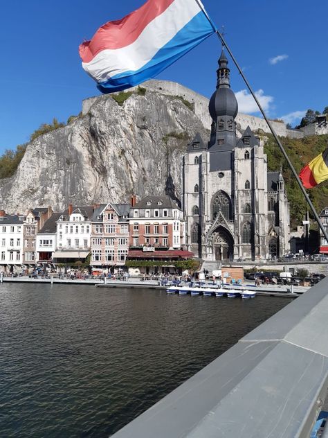 Luxembourg Aesthetic, Sweet Moon, European Flags, Luxembourg City, Travel Infographic, Teach Abroad, Belgium Travel, European Tour, Dream City