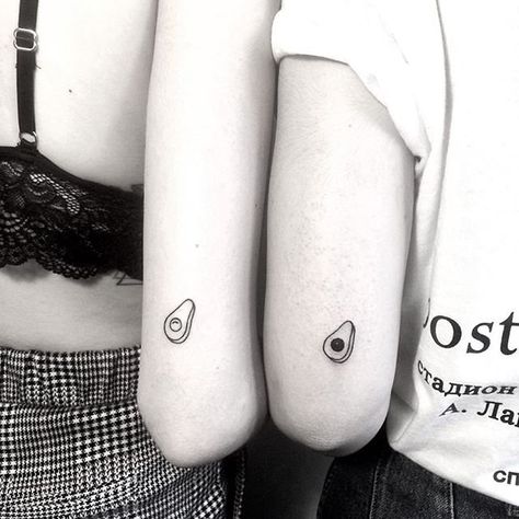 Cute Best Friend Tattoos, Avocado Tattoo, Matching Bff Tattoos, Cute Matching Tattoos, Tattoo Placements, Matching Best Friend Tattoos, Amazing Tattoos, Bff Tattoos, Disney Tattoo