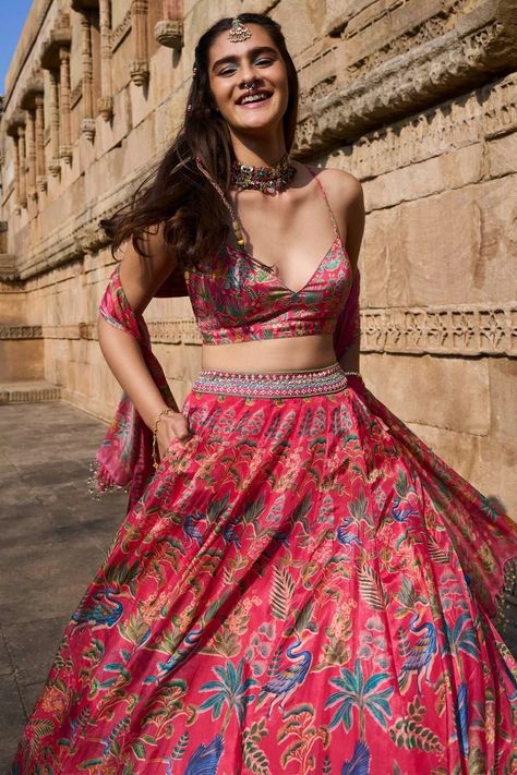 Wedding Lehenga Designs, Anita Dongre, Swan Song, Elegant Blouse Designs, Bridal Lehengas, Indian Bridal Dress, Classy Photography, Designer Party Wear Dresses, Party Wear Indian Dresses