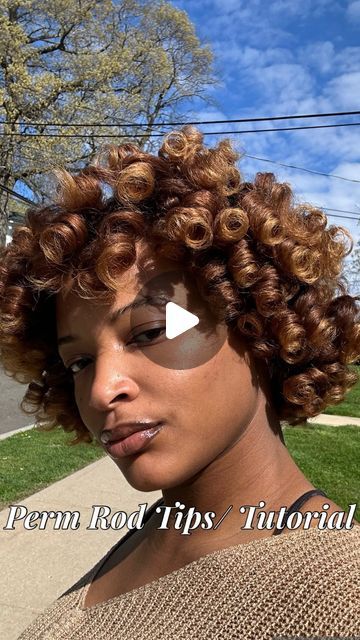 Perm Rod On Short Natural Hair, Curls On The Ends Of Hair, Natural Perm Rod Set, Rod Sets Natural Hair, Perm Rod Set Hairstyles, Rodset Curls On Short Natural Hair, Curled Hairstyles For Short Hair Formal, Dry Perm Hairstyles For Black Women, Perm Rod Styles On Natural Hair