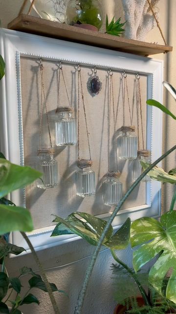 Hanging Vase Diy, Diy Propagation Station Hanging, Boho Storage Ideas, Diy Wall Propagation Station, Hanging Propagation Station, Diy Plant Propagation Station, Propagation Station Diy, Diy Propagation Station, Propagation Station