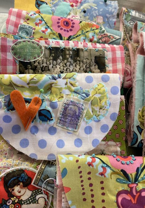 weekend stitching........ - Good Grief Girdie's blog Scissor Holders, Scrap Fabric Crafts, Happy Week, Jewelry Pouches, Scrap Fabric, Anything Goes, Pin Cushion, In November, Good Time