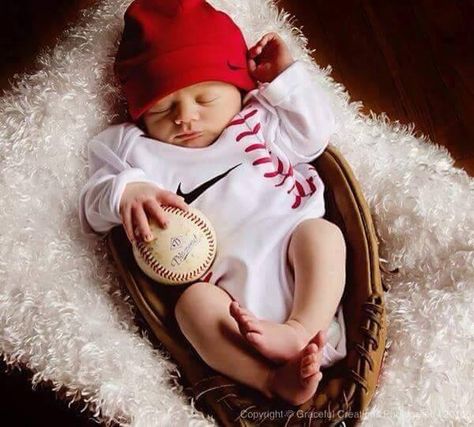 Newborn Baseball Pictures, Baseball Pics, 1 Month Baby, Baby Boy Newborn Pictures, One Month Baby, Newborn Baby Photoshoot, Baby Shoot, Baby Krishna