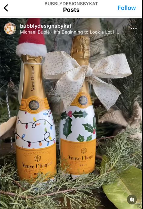 Holiday Painted Champagne Bottle, Painted Christmas Champagne Bottle, Veuve Painted Bottle, Christmas Wine Bottle Painting, Lamarca Prosecco Painted Bottle, Mod Podge Champagne Bottle, Christmas Champagne Bottle, Prosecco Painting, Painted Wine Bottles Christmas