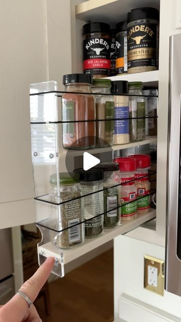 Vertical Spice on Instagram: "Made In The USA🇺🇸 Organize your kitchen TODAY🤩" Monterey House, Kitchen Selections, Drawer Spice Rack, Glamorous Home, Clever Kitchen Storage, Organize Your Kitchen, Kitchen Gadgets Unique, Spice Racks, Gadgets Kitchen Cooking