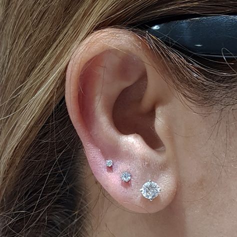 Three Lobe Piercings And Two Cartilage, Triple Lobe Piercing Silver, Three Ear Lobe Piercings, Multiple Lobe Piercing Ideas, 3 Ear Lobe Piercings, Triple Lobe Stack, Multi Lobe Piercing, Triple Ear Piercing Ideas, Triple Lobe Piercing Ideas