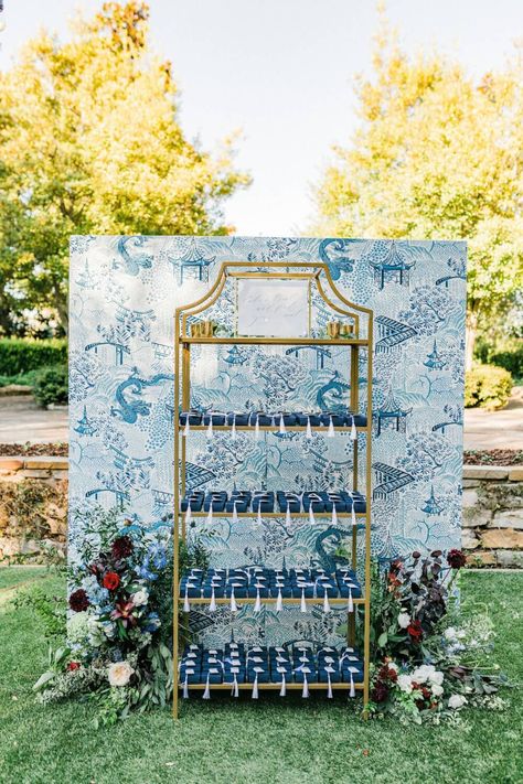 Chinoiserie Wedding Backdrop, China Blue Wedding, Wedding Asian, Asian Wedding Decor, Chinoiserie Wedding, Asian Inspired Wedding, Blue And White Wedding, White Indian Wedding, Fort Worth Wedding