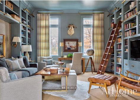 Home Office Traditional, Traditional Home Office, Home Library Design, Home Center, Blue Rooms, A Living Room, Home Library, Formal Living Rooms, Front Room