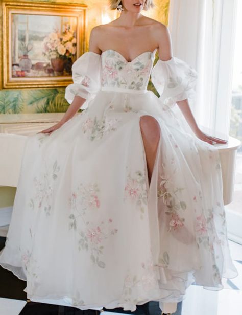 Floral Wedding Gown, Alta Moda Bridal, Wedding Dress Beach Wedding, Embellished Wedding Dress, Bridal Atelier, Wedding Dress Beach, Gown Elegant, Floral Wedding Dress, Wedding Dresses With Flowers