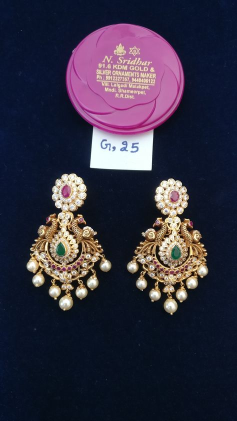 Chandh Balies Gold Earrings, Chandbali Necklace Set Gold, Nakshi Earrings Gold, Gold Ear Studs Unique, Light Weight Chandbali Earrings Gold, Chandbali Earrings Gold Latest, Lakshmi Earrings, Chandbali Earrings Gold, Earrings Gold Indian