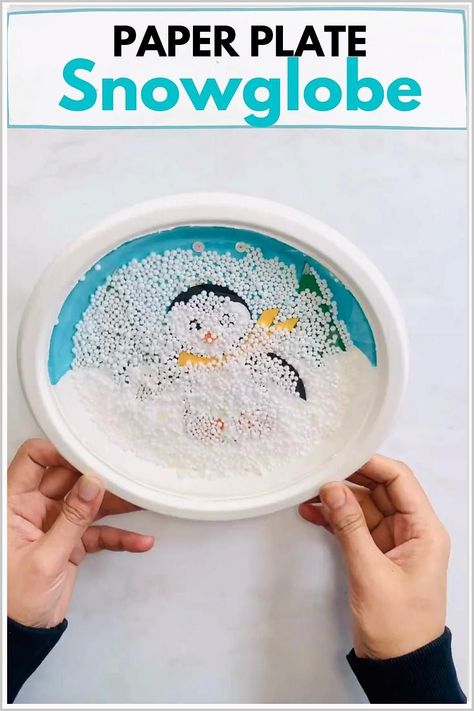 Enhance your child's artistic skills with these simple and fun paper crafts. Plastic Plate Snow Globe Craft, Paper Plate Projects, Paper Plate Snow Globe Craft, Free Paper Craft Printables, Penguin Paper Plate Craft, Winter Craft Kindergarten Easy, Easy Diy Snow Globe For Kids, Winter Craft Elementary School, Easy Snowglobe Craft For Kids