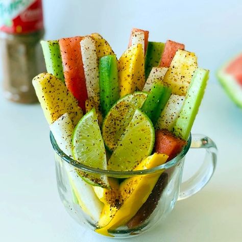 MEXICAN FRUIT CUP WITH TAJIN Summer Cheese Plate, Mexican Fruit Cups, Fruit Pop, Mexican Fruit, Lime Seasoning, Antipasto Pasta Salads, Cookout Sides, Asparagus Recipes Baked, Fresh Corn Salad