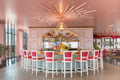 Take a Look at This Bright Pink, Dolly Parton-Inspired Rooftop Restaurant Now Open in Nashville Graduate Nashville, White Limozeen, Nashville Hotels, Veuve Cliquot, Nashville Restaurants, Pink Umbrella, Vanderbilt University, Nashville Trip, Pool Lounge