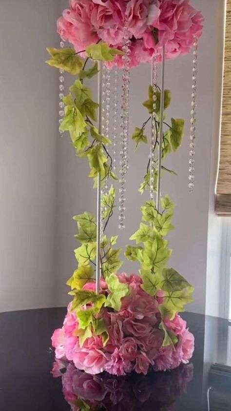 Dollar Tree Table Centerpiece, Dollar Tree Table, Cheap Centerpieces, Diy Floral Decor, Elegant Centerpiece, Tree Table, Diy Dollar Tree Decor, Pinterest Diy, Dollar Tree Decor