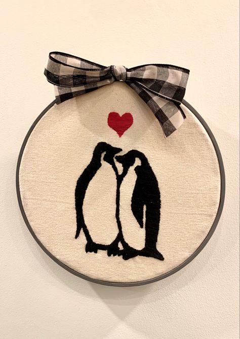 Penguin Embroidery, Penguin Love, Penguins, Embroidery Patterns, Stitch Patterns, Cross Stitch Patterns, Hand Embroidery, Embroidery Designs, Cross Stitch