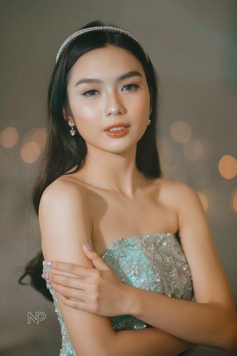 Francine Diaz Photoshoot, 18th Birthday Photoshoot, 18th Birthday Celebration, Francine Diaz, Debut Party, Debut Gowns, Pink Ball Gown, Abs Cbn, Party Photoshoot