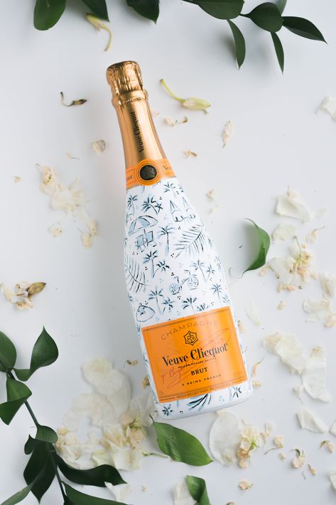 Painted Champagne Bottle Wedding, Painted Champagne Bottles, Painted Champagne Bottle, Bridesmaid Proposal Ideas, Custom Champagne Bottle, Veuve Cliquot, Champagne France, Veuve Clicquot Champagne, Beach House Gift