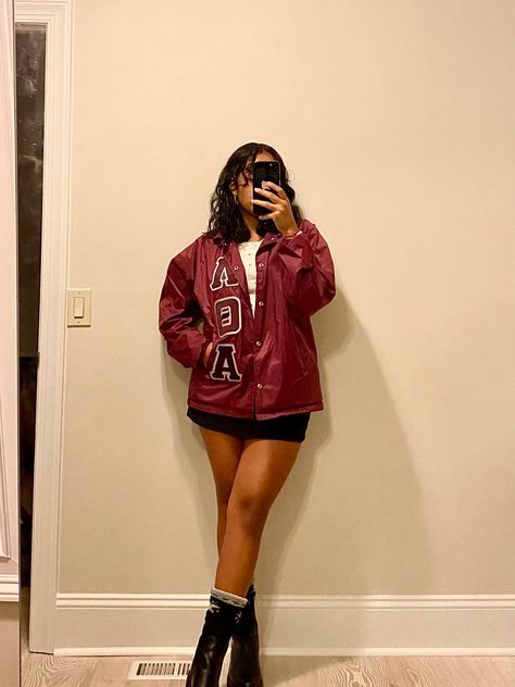 A women takes a mirror selfie in her crossing letter jacket. Probate Outfits Greek, Line Jacket Outfit Sorority, Probate Outfit Greek, Probate Outfits, Delta Sigma Theta Outfits, Sorority Jackets, Lambda Theta Alpha Latin Sorority, Lambda Theta Alpha, Jacket Ideas