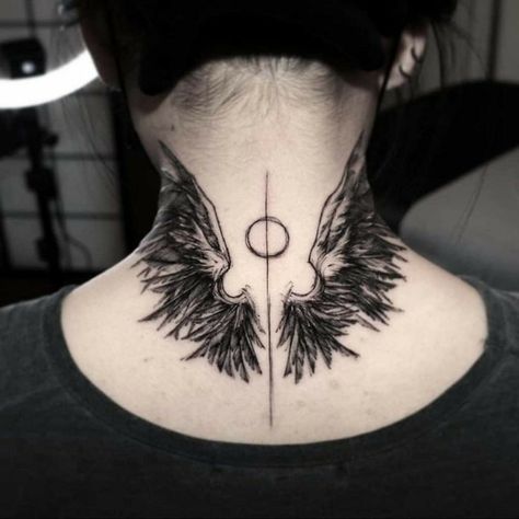 Wing Neck Tattoo, Neck Tattoos For Women, Full Neck Tattoos, Tato Maori, Small Neck Tattoos, Tatuagem Masculina Pequena, Side Neck Tattoo, Throat Tattoo, Neck Tattoos Women