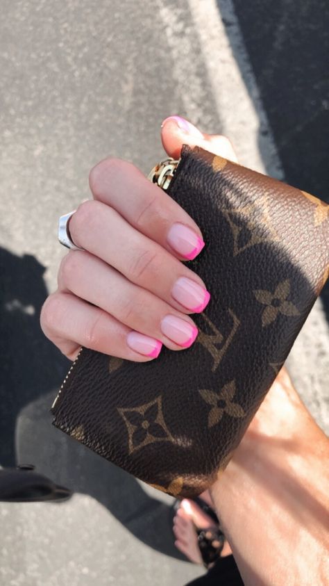 Short Nails With Pink Tips, Pink French Tip Gel Nails Short, Hot Pink French Tip Short Nails, Pink Tip Acrylics, Natural Pink French Tip Nails, French With Pink Tips, Gel Pink French Tip, Short French Pink Nails, Short Nail Pink French Tip