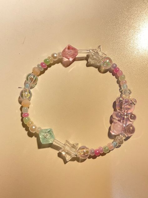 Gelang Manik Handmade, Gelang Manik Aesthetic, Diy Kandi Bracelets, Diy Beaded Rings, Manik Manik, Pastel Beads, Pretty Jewelry Necklaces, Bead Charms Diy, Beaded Necklace Diy