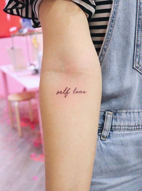 “Self love” Abs Tattoo, Love Yourself Tattoo, Tattoo Placements, Inner Forearm Tattoo, Tato Henna, Self Love Tattoo, Quote Tattoos, Small Forearm Tattoos, Quote Tattoo