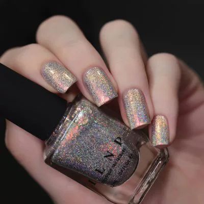 Holo Nail Polish, Neat Nails, Natural Nail Designs, Holo Nails, Summer Acrylic, Short Square Nails, Holographic Nail Polish, Christmas Nails Acrylic, Polish Colors