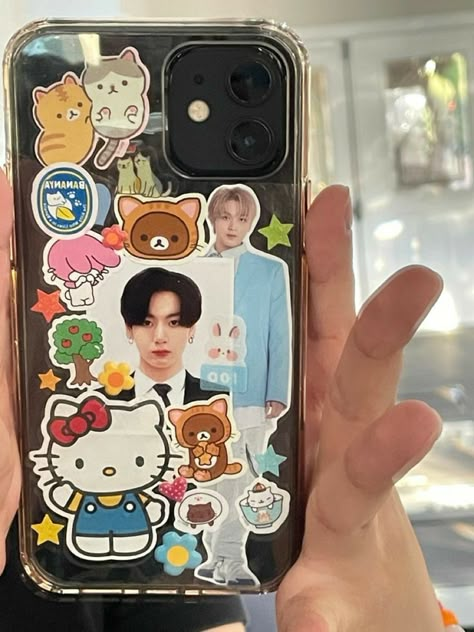 How To Decorate Phone Case, Decorate My Phone Case, Decorate Phone Case, Clear Phone Case Design, Sticker Phone Case, Kpop Phone Cases, Deco Sticker, Diy Iphone Case, Iphone Case Stickers