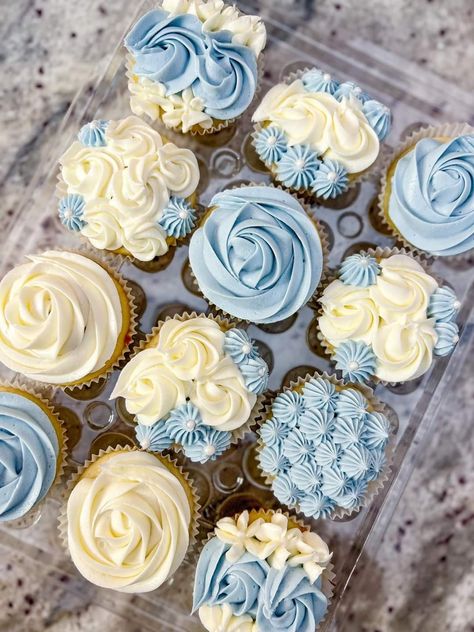 Blue Flower Cupcakes Ideas, Pale Blue Cupcakes, Something Blue Bridal Shower Cupcakes, Light Blue Cupcakes Wedding, Sweet 16 Cake Ideas Blue, Blue Wedding Cupcakes Ideas, Baby Boy Cupcakes Shower Diy, Baby Shower Dessert Ideas For Boys, Baby Boy Shower Cupcake Ideas