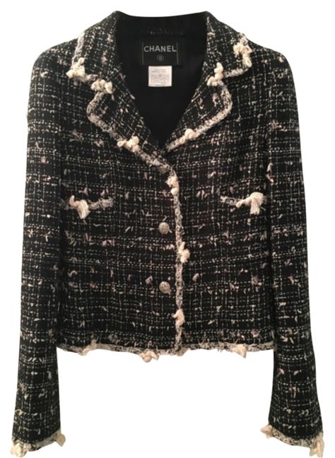 Chanel classic black and white tweed jacket. This jacket features black and white fantasy tweed with fringed details. Unique silver buttons have 5 cute little Chanel logos on it. This is a classic timeless piece to own. Size 34. Romper With Jacket, Cardigan Chanel, Black And White Tweed Jacket, Chanel Cardigan, Cardigan Ideas, White Tweed Jacket, Chanel Style Jacket, Chanel Tweed Jacket, Chanel Jackets