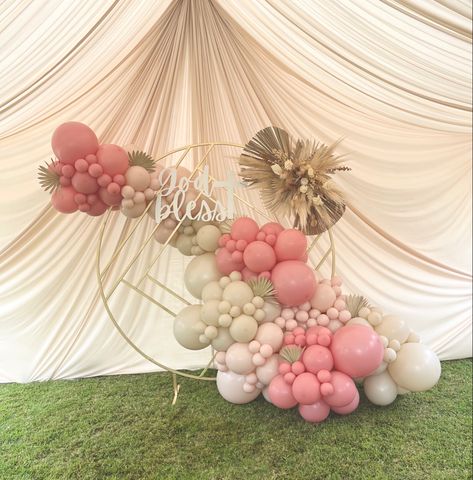 Baptism backdrop balloon garland pampa arrangement palm leaves round metal backdrop pink nudes Pampa Arrangement, Pink And Gold Backdrop, Pink Ballon, Backdrop Balloon Garland, Baptism Backdrop, Metal Backdrop, Backdrop Balloon, Gold Backdrop, Balloon Garland