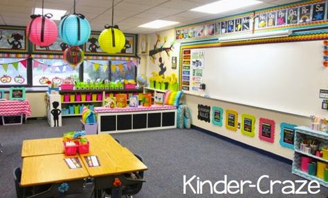 bright rainbow kindergarten classroom tour Rainbow Kindergarten, Kindergarten Classroom Setup, Bright Classroom, Chalkboard Classroom, Kindergarten Classrooms, Chalkboard Theme, Classroom Arrangement, Colorful Classroom, Classroom Tour