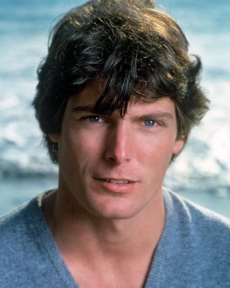 We Love Actors! on Instagram: “Christopher Reeve ... I asked who would you like to be posted next and @weaver7466 said Reeve and I realized I never posted him before so…” Christopher Reeves, Comic Superheroes, First Superman, Christopher Reeve Superman, Kal El, Christopher Reeve, Tom Welling, Olivia De Havilland, Celebrity Pics