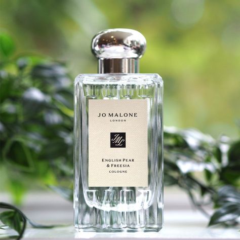 Jo Malone English Pear And Freesia, Joe Malone Perfume, 2024 Perfume, Clean Core, English Pear And Freesia, Jo Malone Perfume, Estee Lauder Beautiful, Best Perfume For Men, Luxury Perfumes