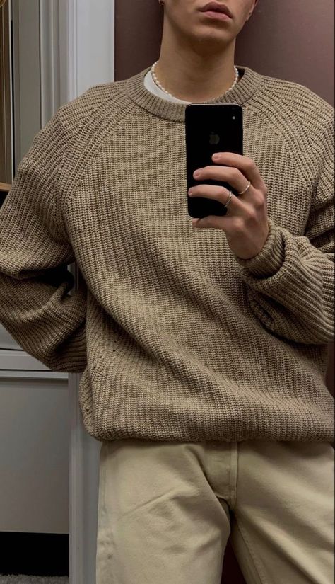 Soft Old Money Guys, Old Money Sweater, Brown Sweater Outfit, Monaco Outfit, Men Aesthetic Outfits, Casual Knitted Sweater, Sweater Outfits Men, Spiritual Fashion, Aesthetic Sweaters