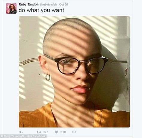 Ruby Tandoh, English baker, 2017 Buzzed Hairstyles, Shave Your Head, Bald Beauty, Buzz Cut Women, Arsenal Wfc, Shaved Hair Women, Bald Head Women, Shaved Head Women, Shaving Your Head