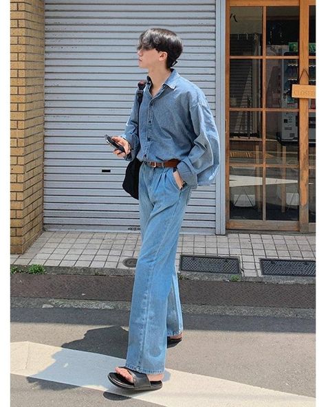 Denim Shirt Outfit, Long Denim Shorts, Shirt Korean, Denim Shirts, Mens Trendy Outfits, Shorts Sweatpants, Cute Asian Guys, Suit Shirts, Sweater Tank Top