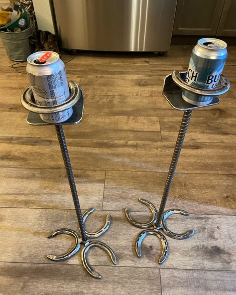 Welded Fire Pit Ideas, Horseshoe Ideas Welding Projects, Welding Project Ideas, Cool Welding Projects Ideas, Simple Welding Projects, Horseshoe Welding Projects, Welding Projects To Sell, Welded Decor, Horseshoe Welding