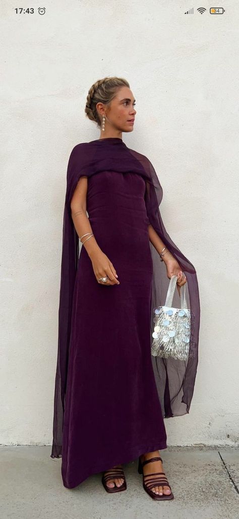 Sheer Shawl Over Dress, Arab Wedding Guest Outfit, Formal Wedding Guest Dress Plus Size, Arab Wedding Guest Dress, Wedding Guest Fall Outfit, Purple Dress Formal Classy, Prom Dress Classy, Modest Wedding Guest Dress, Classy Wedding Guest Outfit