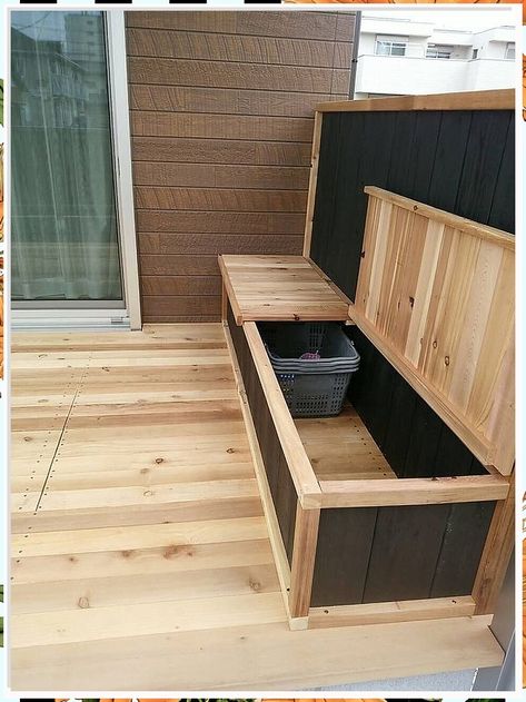 Looking for somewhere to store all of your outdoor gear? Check out our selection of outdoor storage benches! These benches are perfect for storing lawn furniture, pets, and other outdoor belongings. Balcon Mic, Yard Ideas Cheap, Outdoor Storage Bench, Deck Designs Backyard, Patio Storage, Furniture Cheap, Apartment Patio Decor, Patio Diy, Patio Decorating Ideas On A Budget