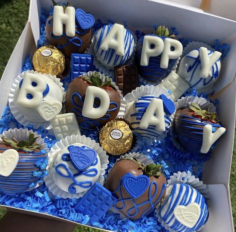 Blue Birthday Strawberries, Chocolate Covered Birthday Strawberries, Chocolate Covered Strawberries Boyfriend Birthday, Chocolate Covered Strawberries Ideas For Boyfriend, Chocolate Covered Strawberries For Bf, Happy Birthday Strawberries For Him, Treats For Boyfriend, Chocolate Covered Strawberries Boyfriend, Strawberries For Boyfriend