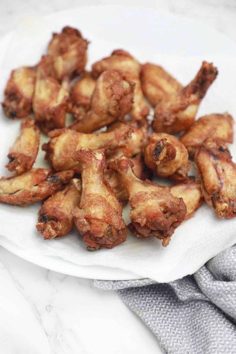 Chicken Wings Deep Fried, Deep Fried Wings, Frying Chicken Wings, Deep Fried Chicken Wings Crispy, Deep Fry Wings, Chicken Drummettes Recipes, Honey Barbeque Chicken, Deep Fried Chicken Wings Recipe, Frying Wings