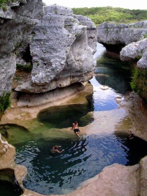 The Narrows. It is in the Texas Hill Country on the Hays/Blanco County line where a coral reef once thrived in land covered by an ocean that is now dry and frozen in time. >> How neat! Spicewood Texas, The Narrows, Magic Places, Texas Vacations, Lake Travis, Life List, Gravel Road, Halong Bay, Texas Travel