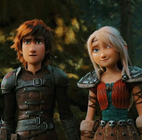 Astrid And Hiccup, Hiccup Costume, Astrid Costume, Jay Baruchel, Jojo Bizarro, Hiccup Haddock, Httyd Hiccup, Road To Avonlea, Astrid Hiccup