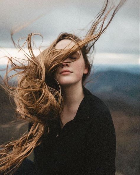 Portraits on Instagram: “@eastlyn_ x @mackenzie_lynnnnn” Cloudy Day Photoshoot, Moody Beach Photoshoot, Buttonwood Tree, Md Photoshoot, It Photoshoot, Wind In Hair, Dark And Moody Photography, Forest Portrait, Perpetual Motion Machine