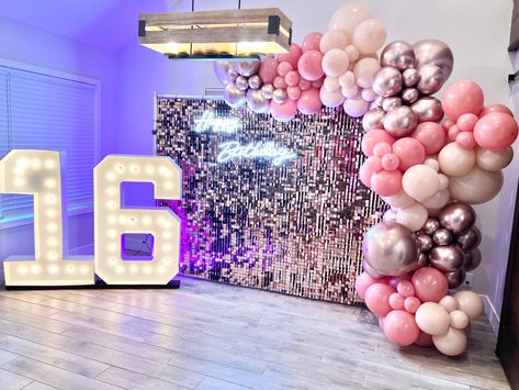 Marquee Birthday Party, Sweet 16 Balloon Arch, Rose Gold 16th Birthday Party, Balloon Arch Photo Backdrop, Backdrop With Balloon Garland, Sweet 16 Sign, Rose Gold Backdrop, Baloon Garland, Gold Balloons Decorations