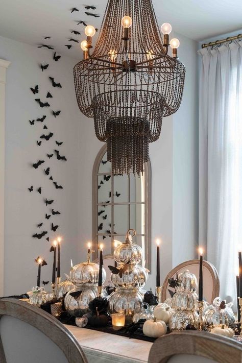 Neutral Halloween Tablescape, Black Butterfly Decor, Halloween Dining Room Ideas, Candlestick Halloween Decor, Contemporary Halloween Decor, Black Butterfly Halloween Decor, Halloween Dinning Room Table Decor, Classy Spooky Halloween Decor, Glamour Halloween Decor